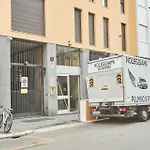 Easylife - Monolocale Con Balcone In Porta Venezia