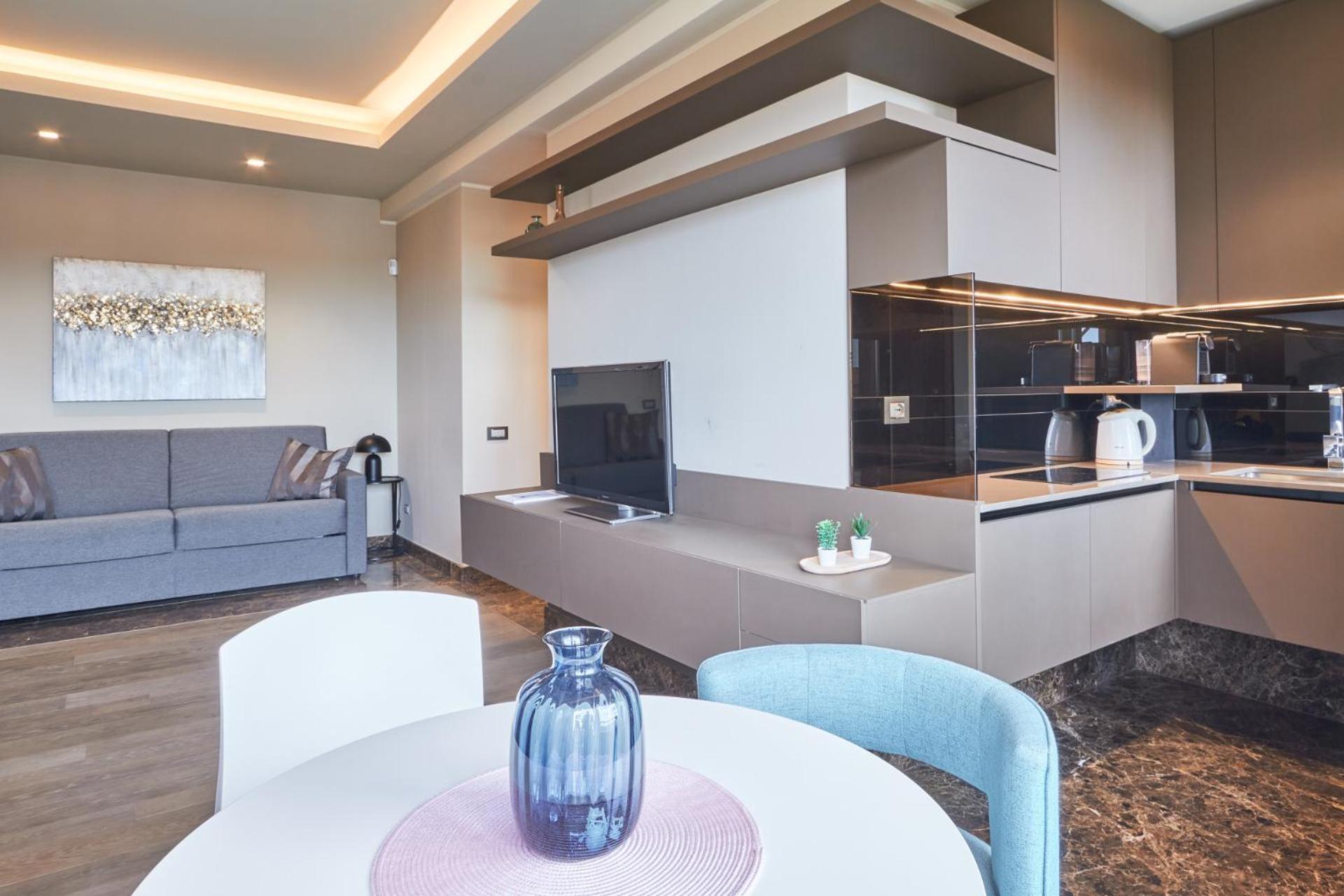 Easylife - Monolocale Con Balcone In Porta Venezia Milan