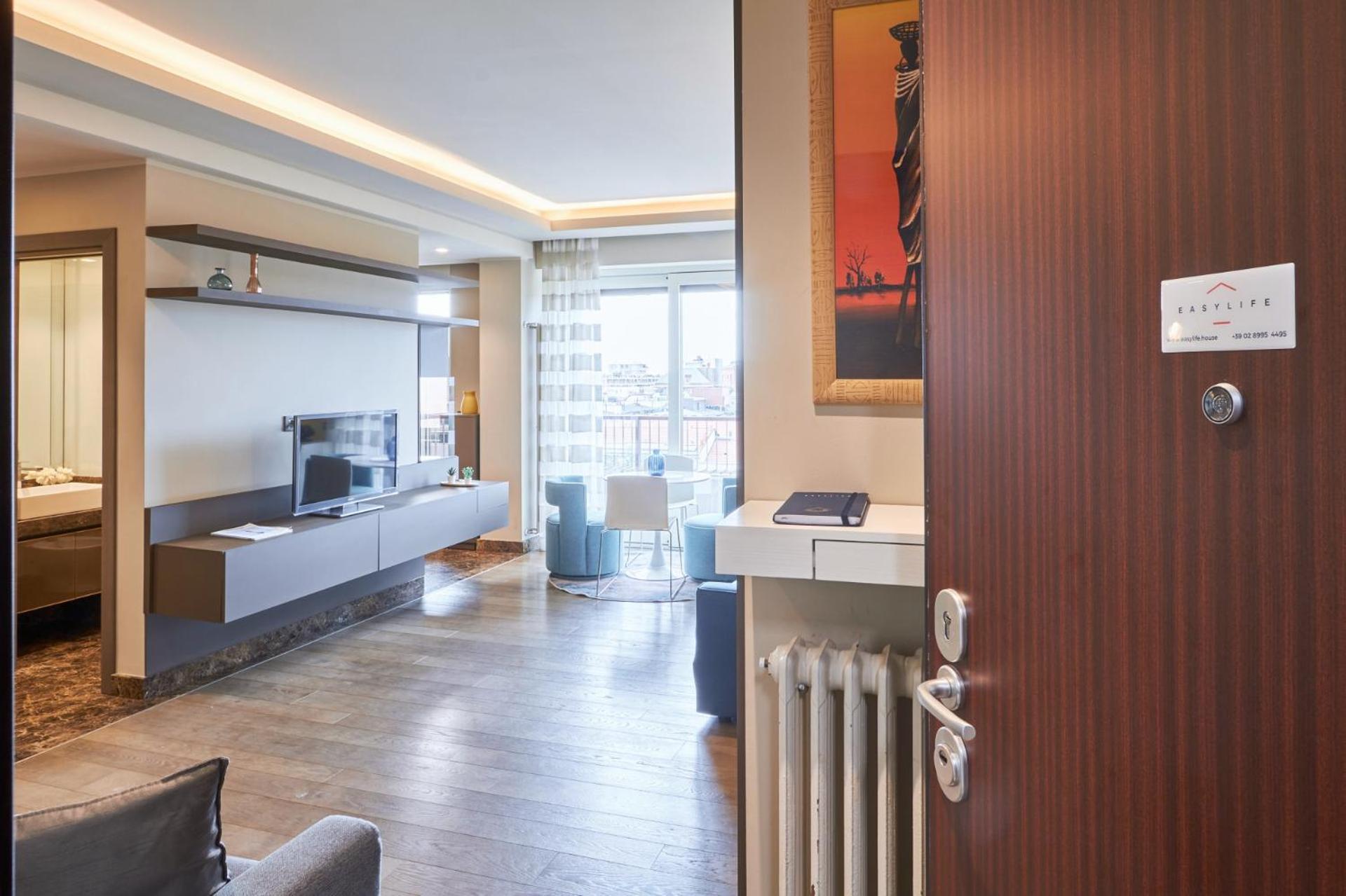 Easylife - Monolocale Con Balcone In Porta Venezia Milan